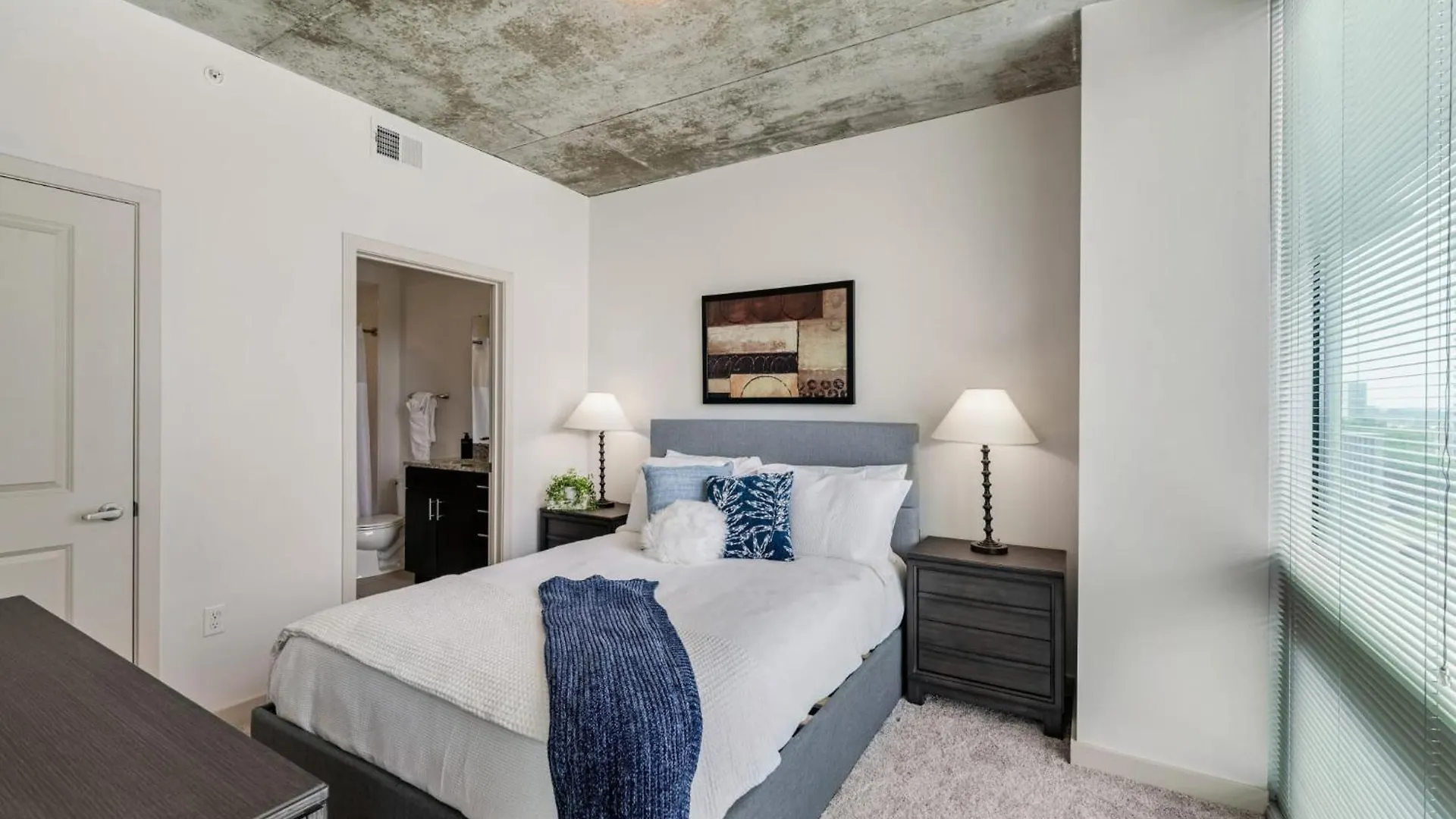 The Ascher In Charlotte 0*,  United States